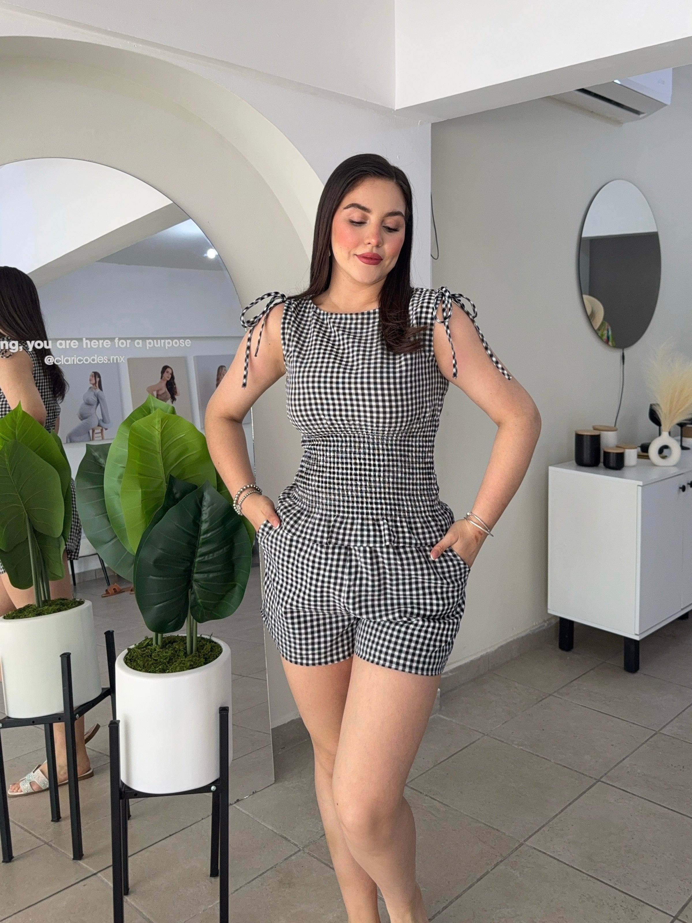 Set Vivían