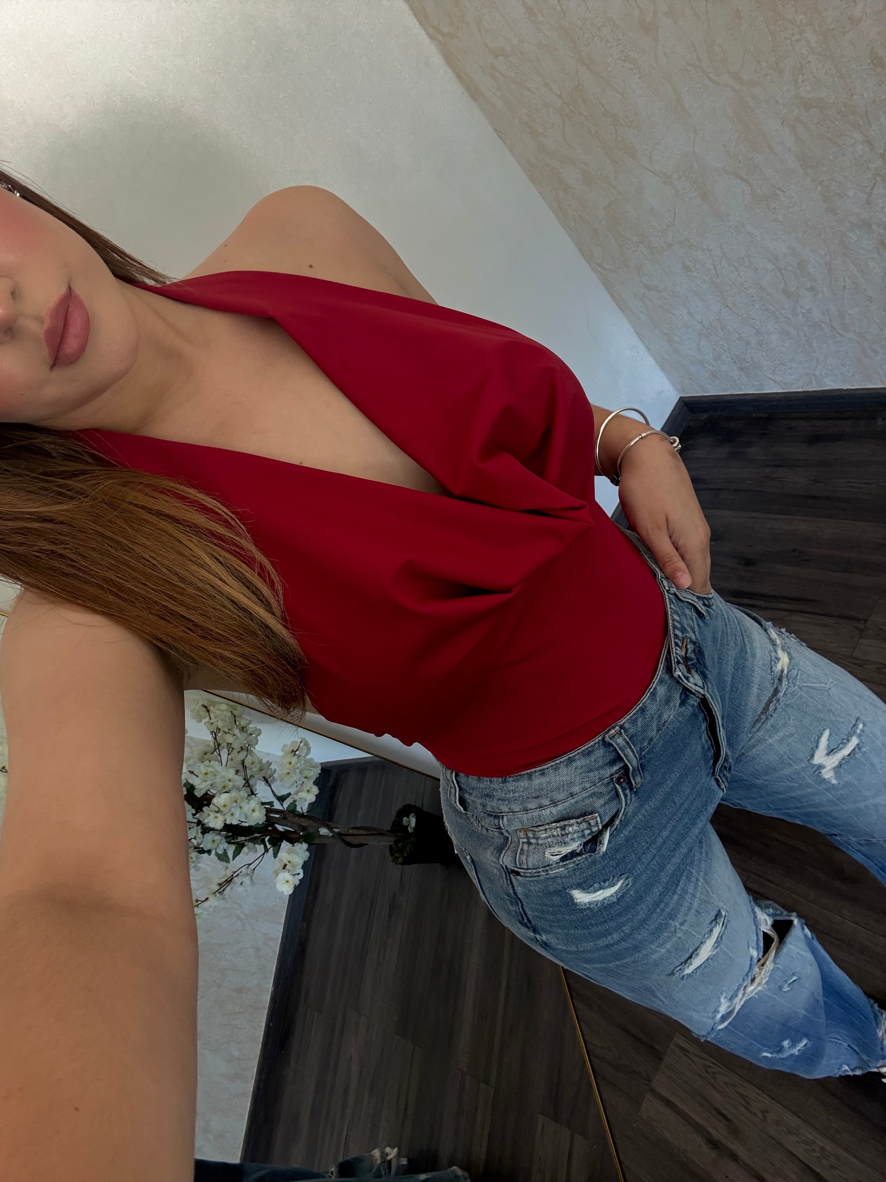 Body Mariel