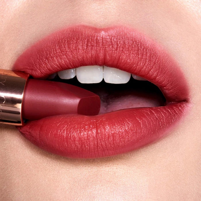 Charlotte Matte/Hydrating Lipstick